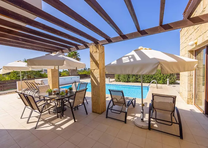 Michael Coral Pegeia