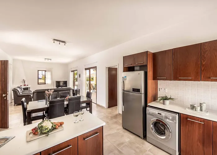 Michael Coral Pegeia