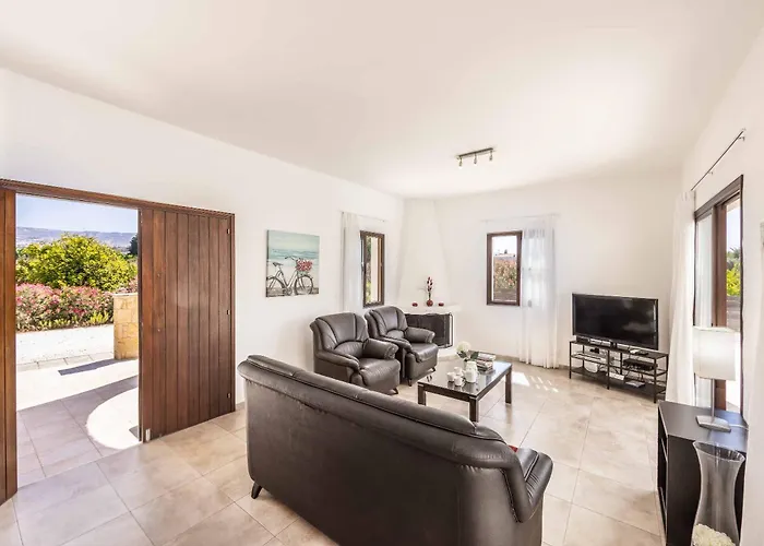 Michael Coral Pegeia