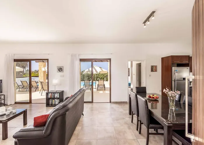 Michael Coral ヴィラ ペイヤ